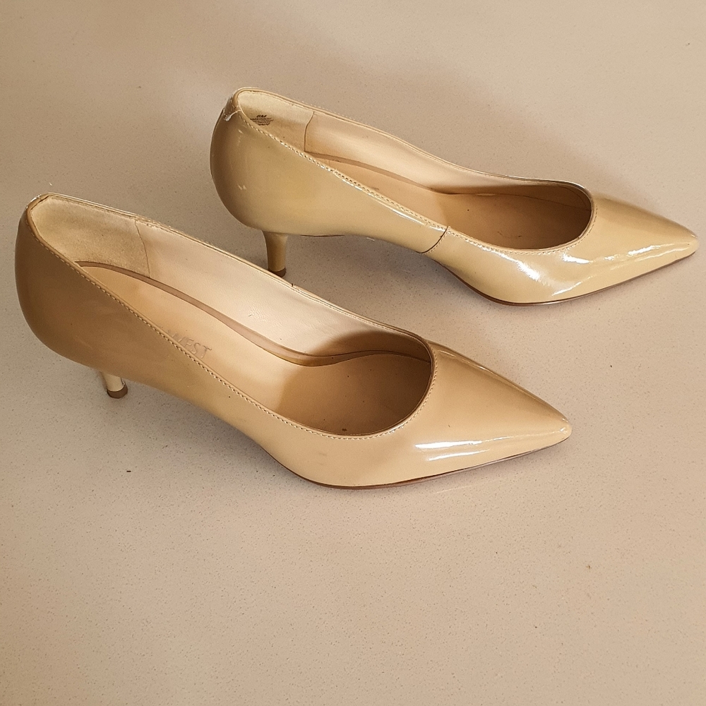 Nine West Nude Patent Heels Pump - Picture 2 of 7